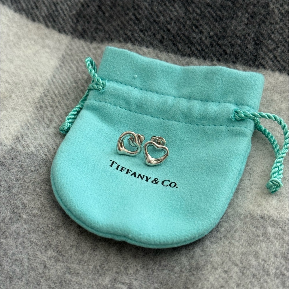 Tiffany & Co. AUTHENTIC Elsa Peretti Open Heart Stud Earrings 925